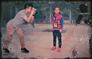 Illustration for article titled Man Photoshops Himself Into Girlfriend's Childhood Photos